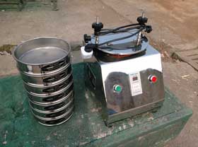 標(biāo)準(zhǔn)分樣篩
級(jí)別：配件